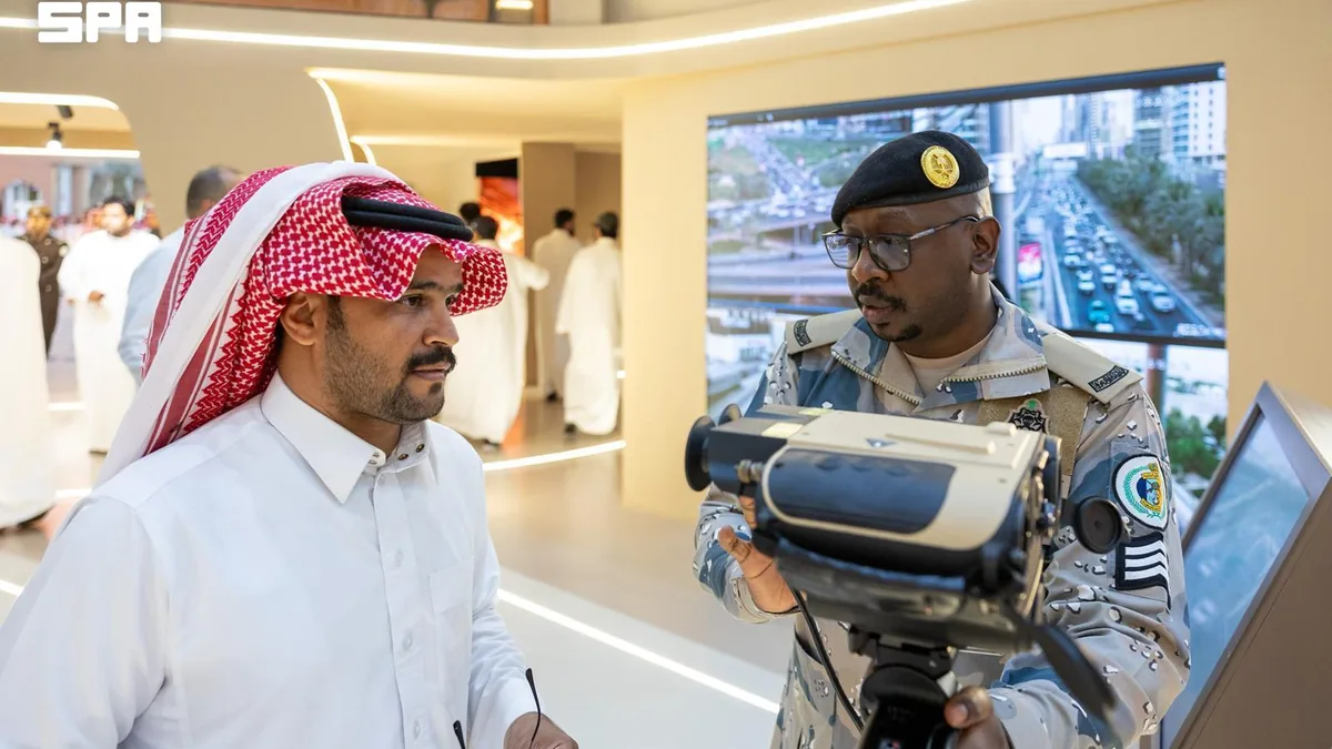 حرس الحدود يستعرض نظام المراقبة الحرارية المحمول في معرض الصقور والصيد السعودي الدولي 2026