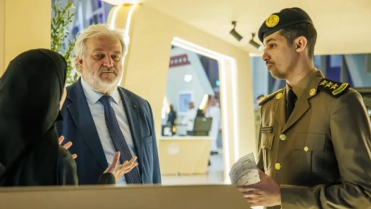 سفير صربيا يزور جناح الداخلية في معرض الصقور والصيد السعودي الدولي 2026