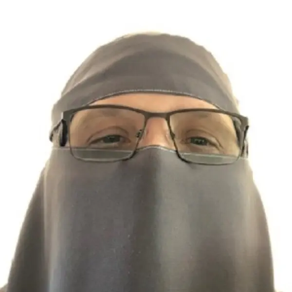 كوني ميتشل