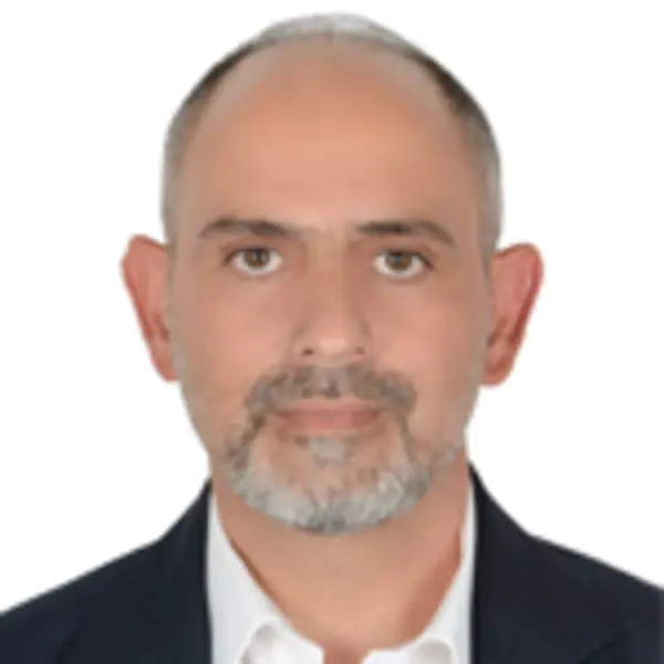 فؤاد حسنين