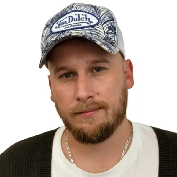 Hugo Riley
