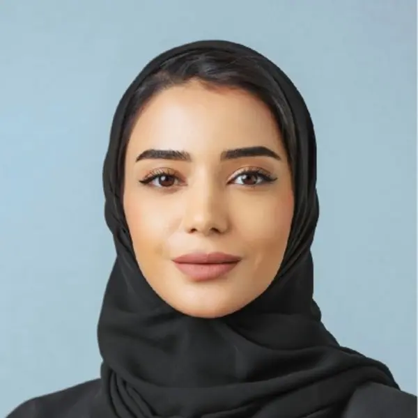 سارة عسيري