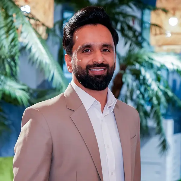 Yasir Iqbal